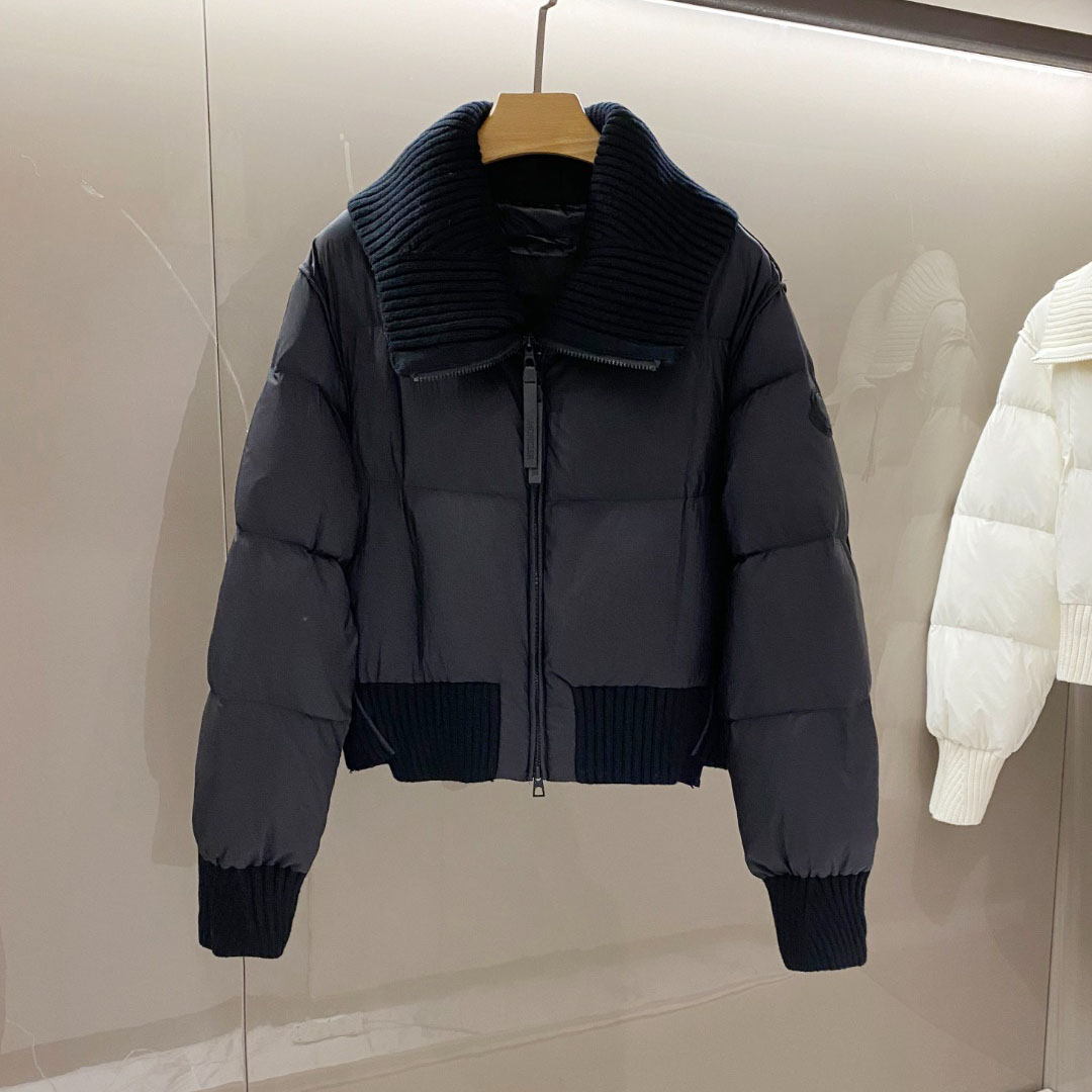 Moncler Jadeite Short Down Jacket - DesignerGu