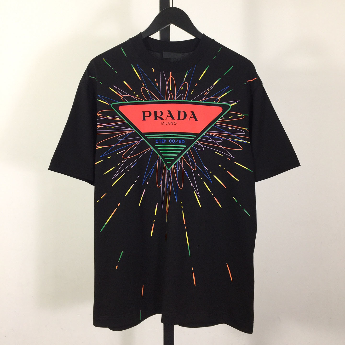 Prada Logo T-Shirt - DesignerGu