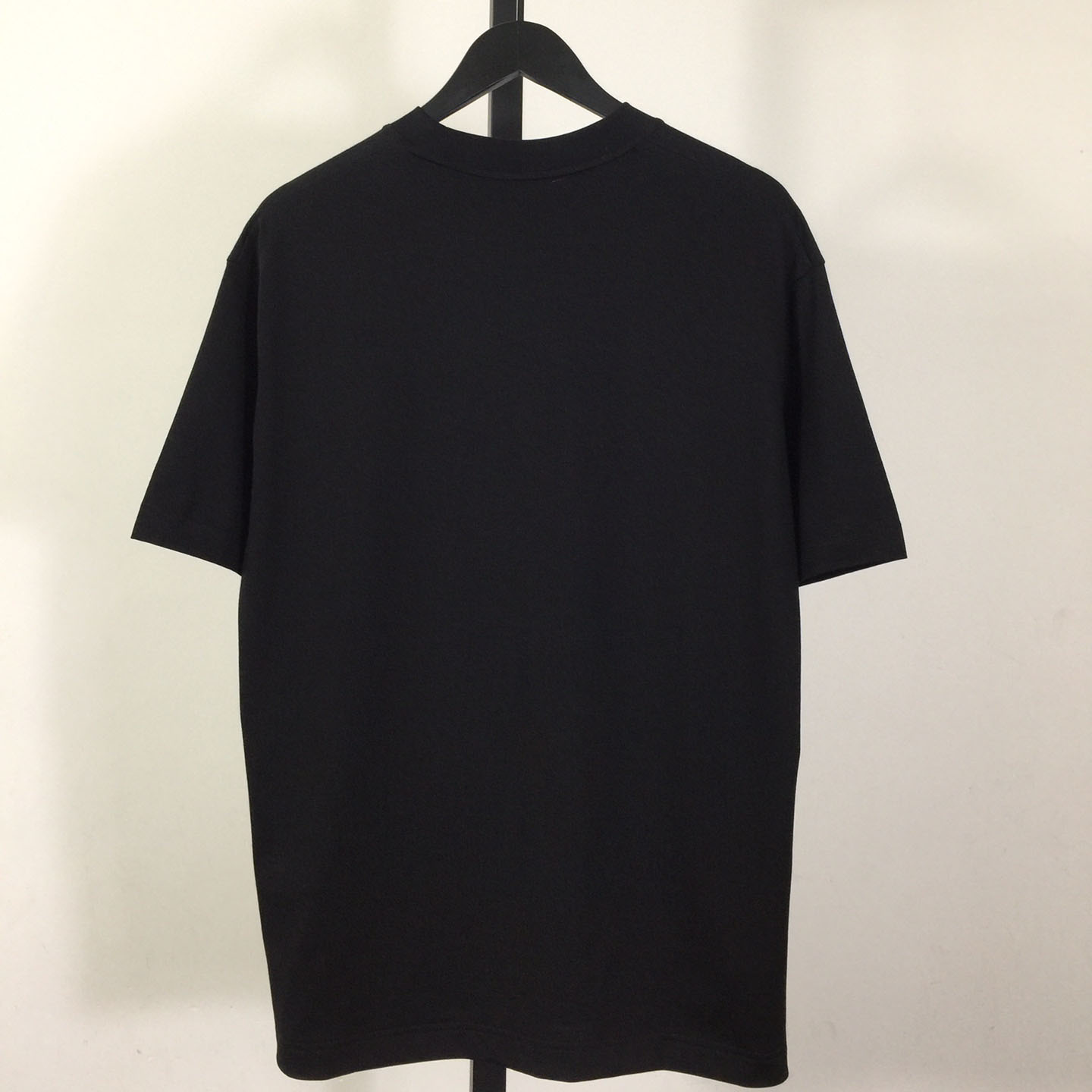 Prada Logo T-Shirt - DesignerGu