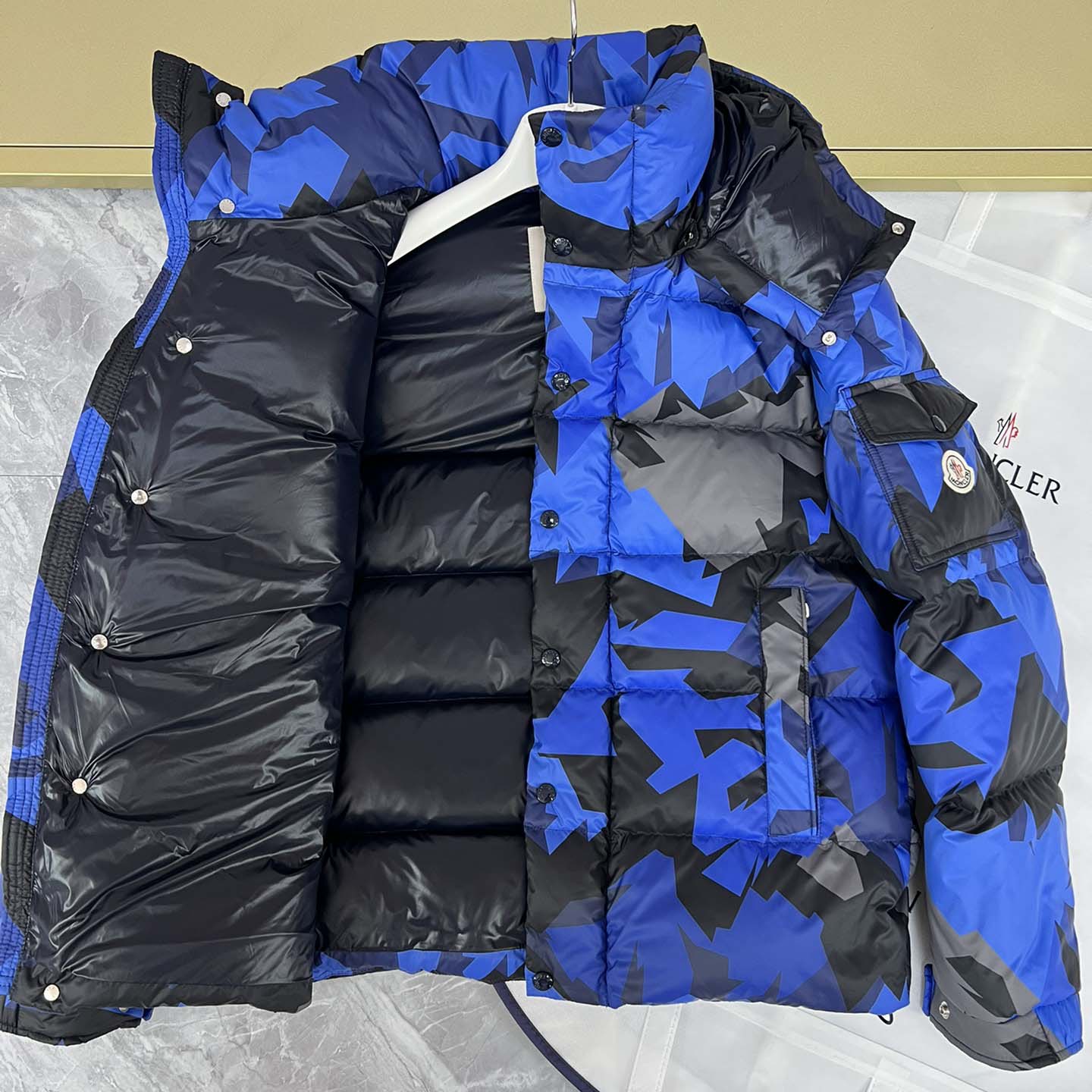 Moncler Mosa Padded Down Jacket - DesignerGu