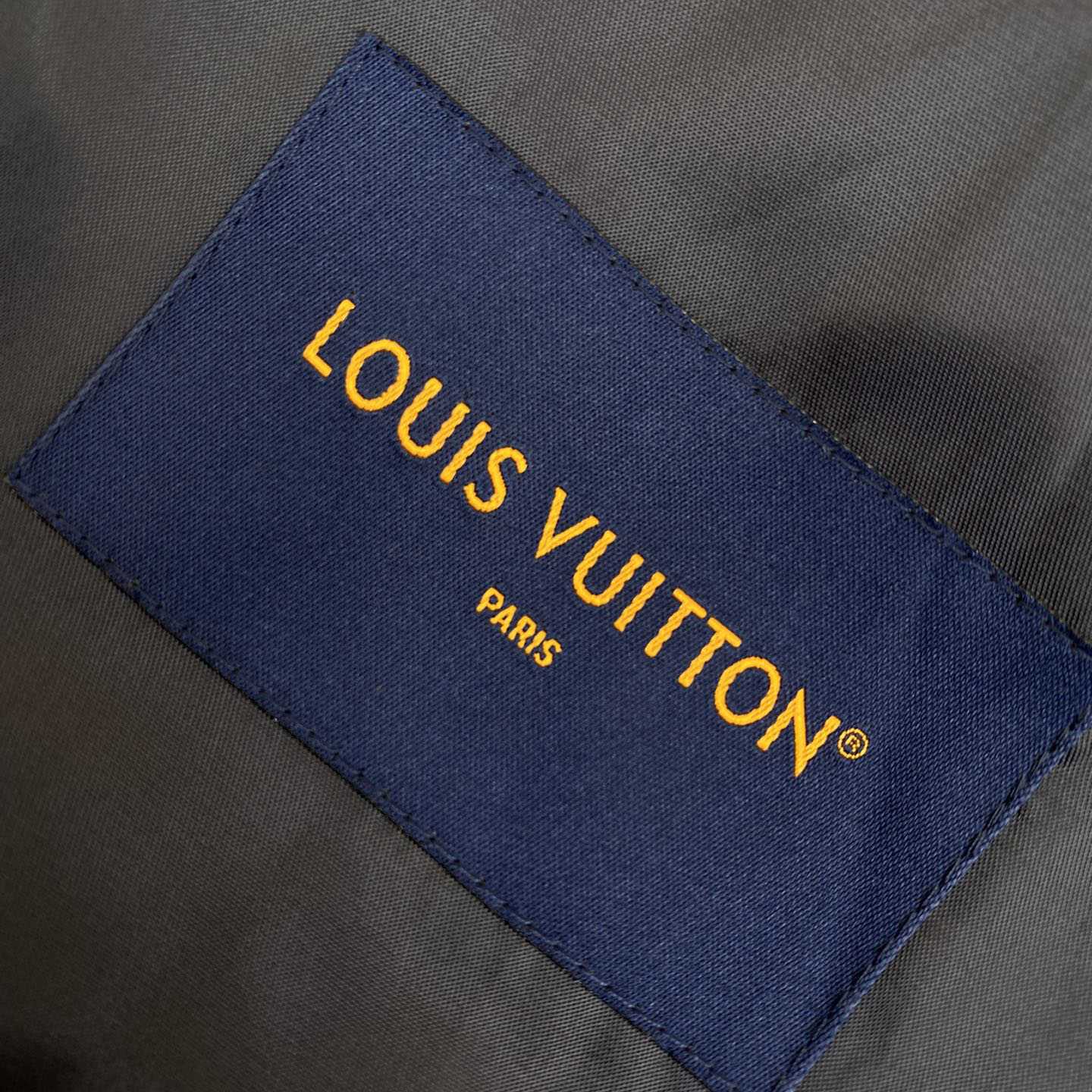 Louis Vuitton Denim Velvet Souvenir Jacket  1AGIMI - DesignerGu