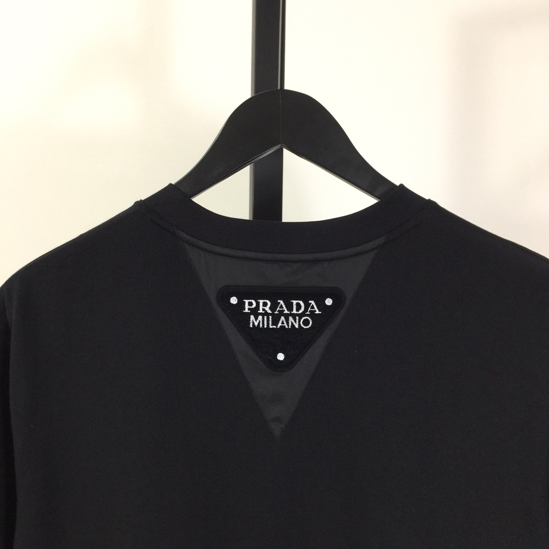 Prada Cotton  T-shirt  - DesignerGu