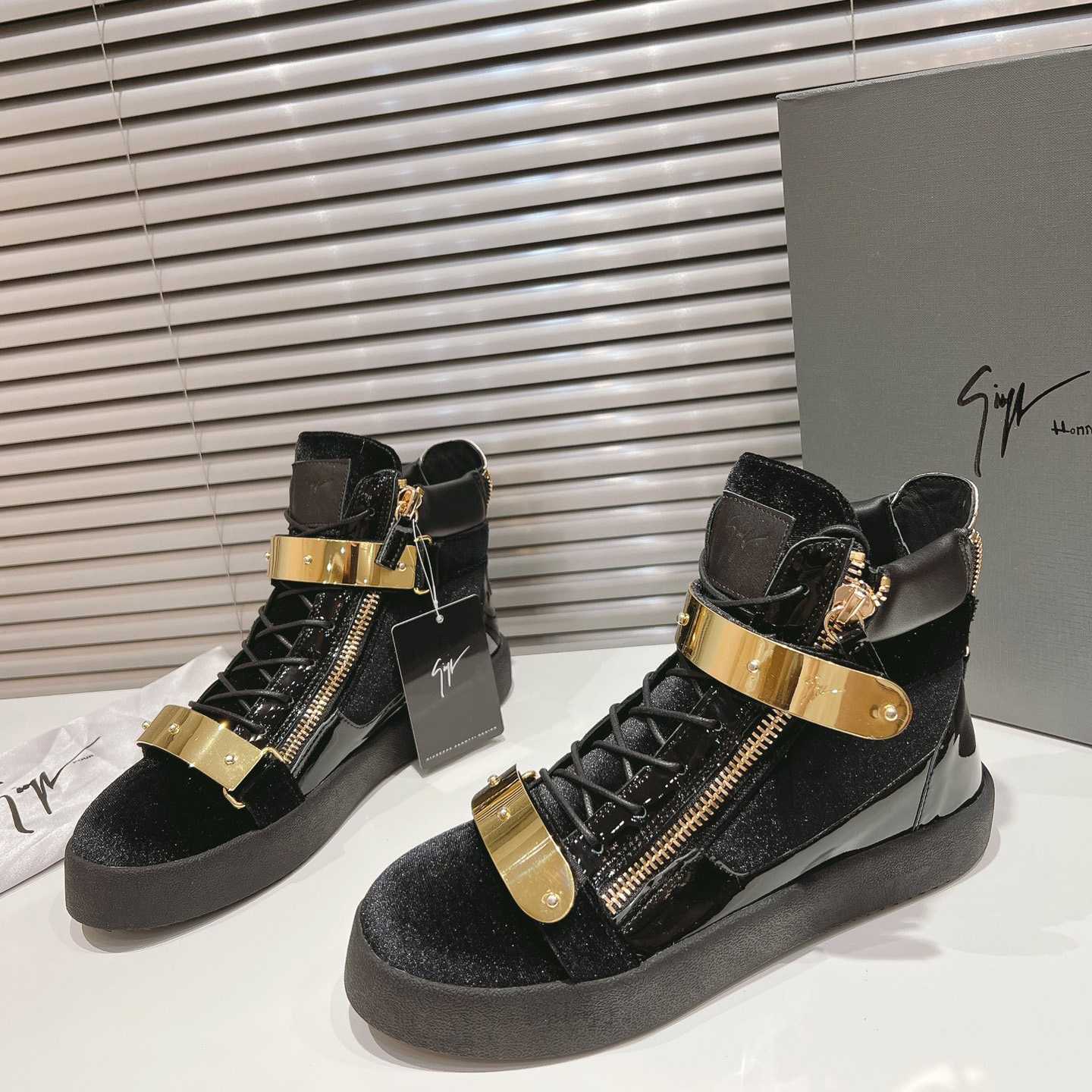 Giuseppe Zanotti Sneakers - DesignerGu