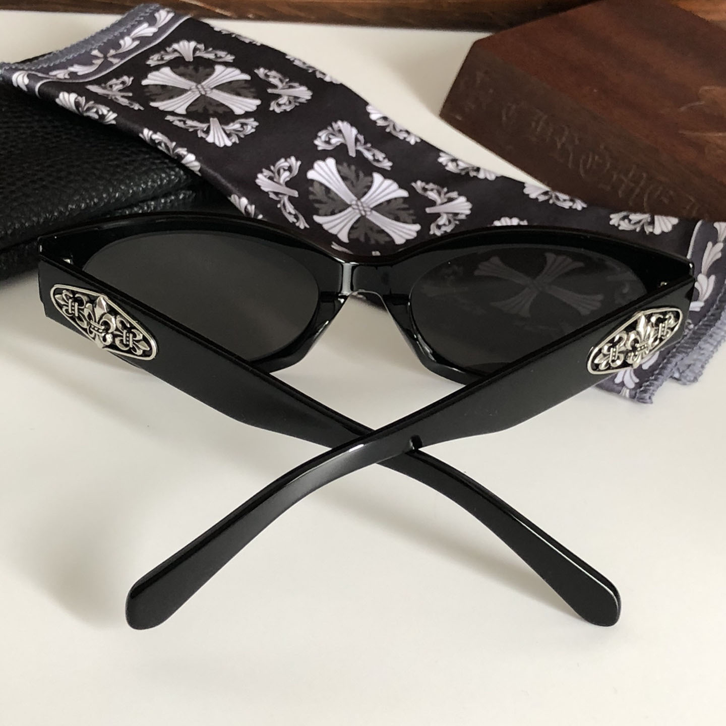 Chrome Hearts CH8295 Glasses - DesignerGu