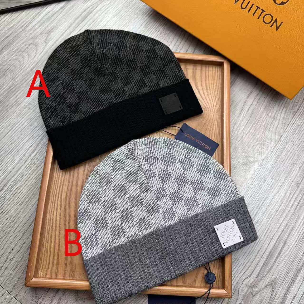 Louis Vuitton Beanie - DesignerGu