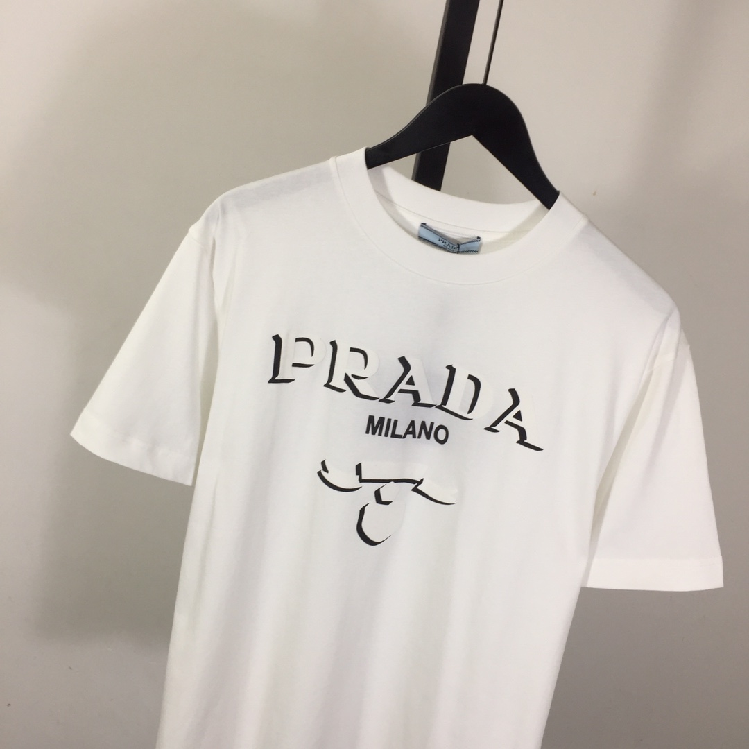 Prada Cotton  T-shirt  - DesignerGu