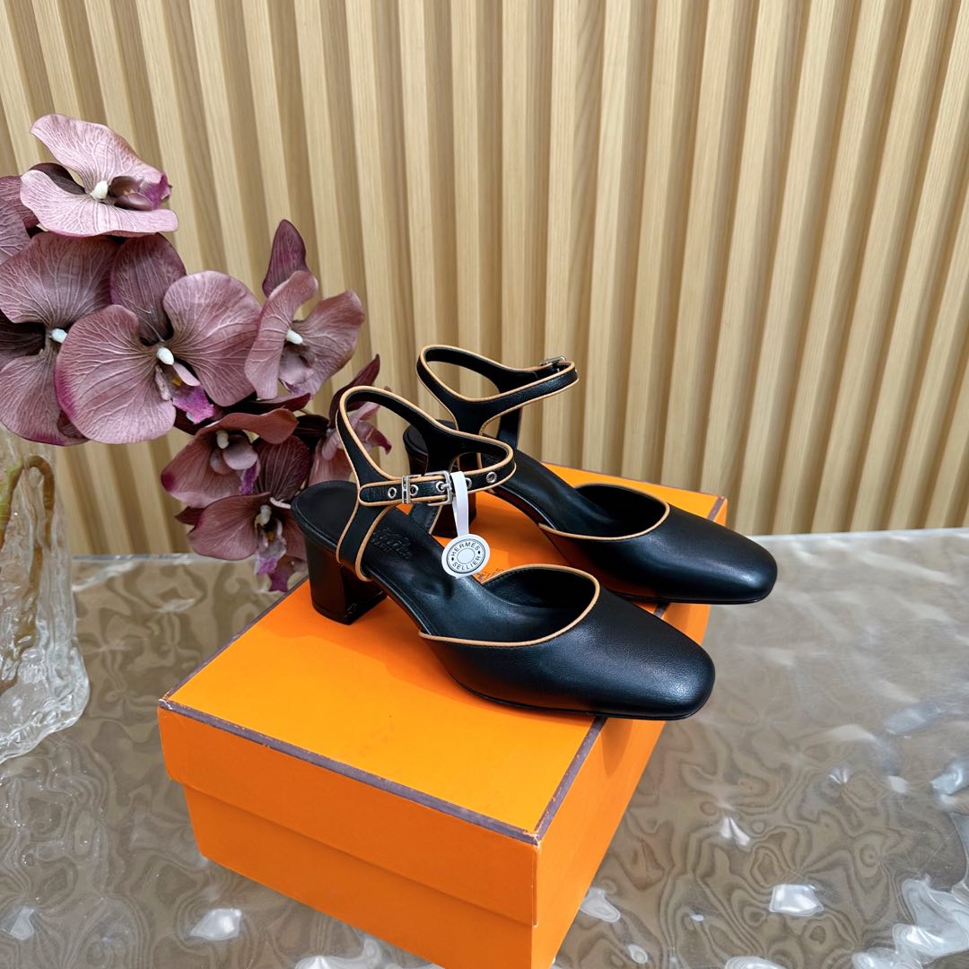 Hermes Kamilla 60 Pump - DesignerGu