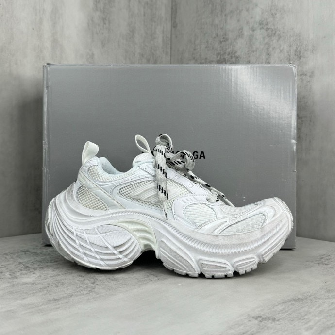 Balenciaga 6XL Sneaker In White - DesignerGu