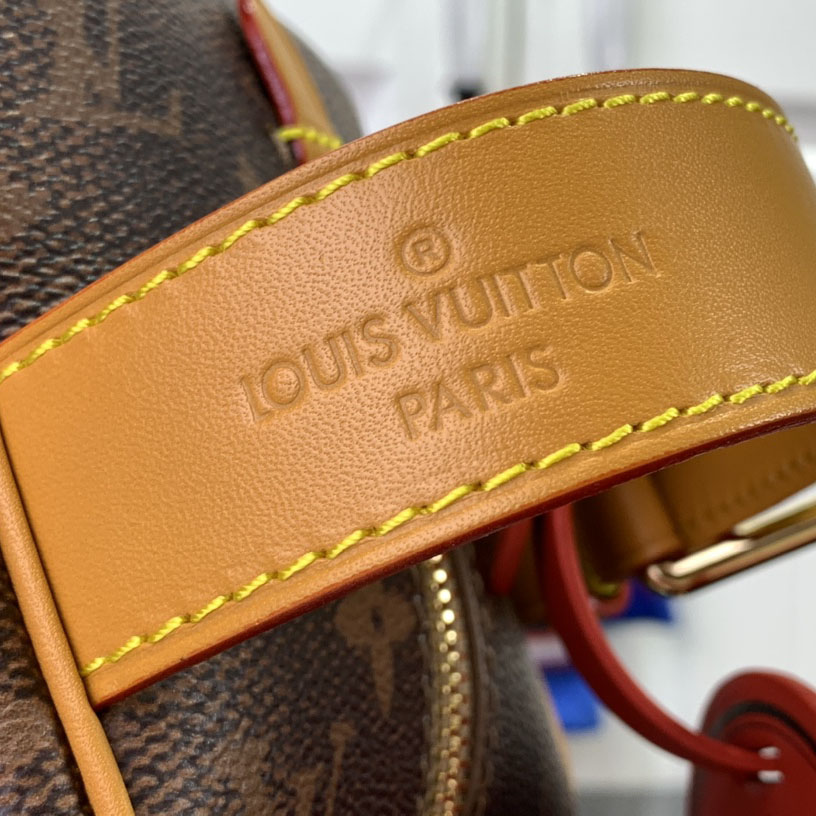 Louis Vuitton Locker Dopp Kit  M11765 - DesignerGu