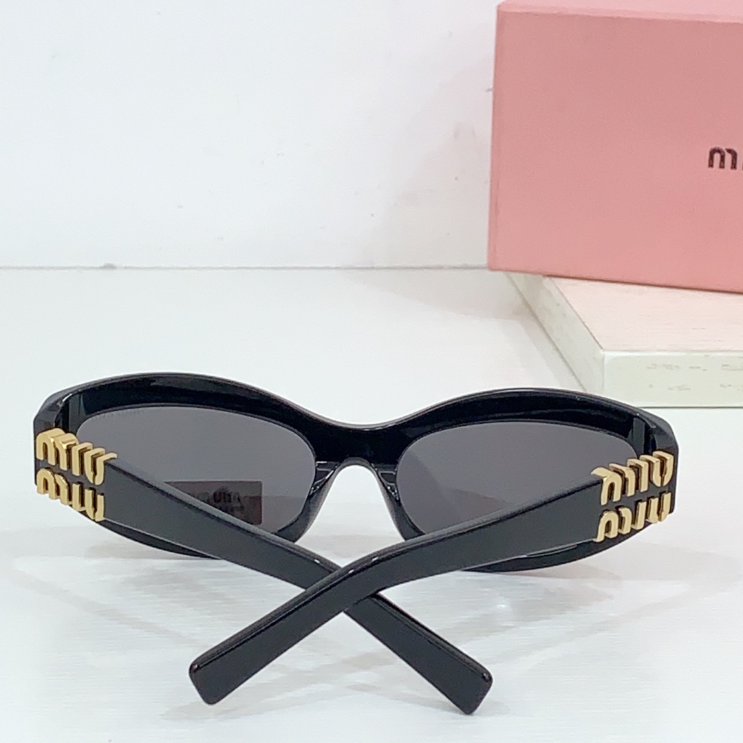 Miu Miu Miu Glimpse Sunglasses - DesignerGu