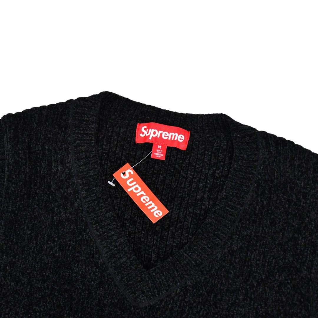 Supreme Chenille Sweater Vest  - DesignerGu