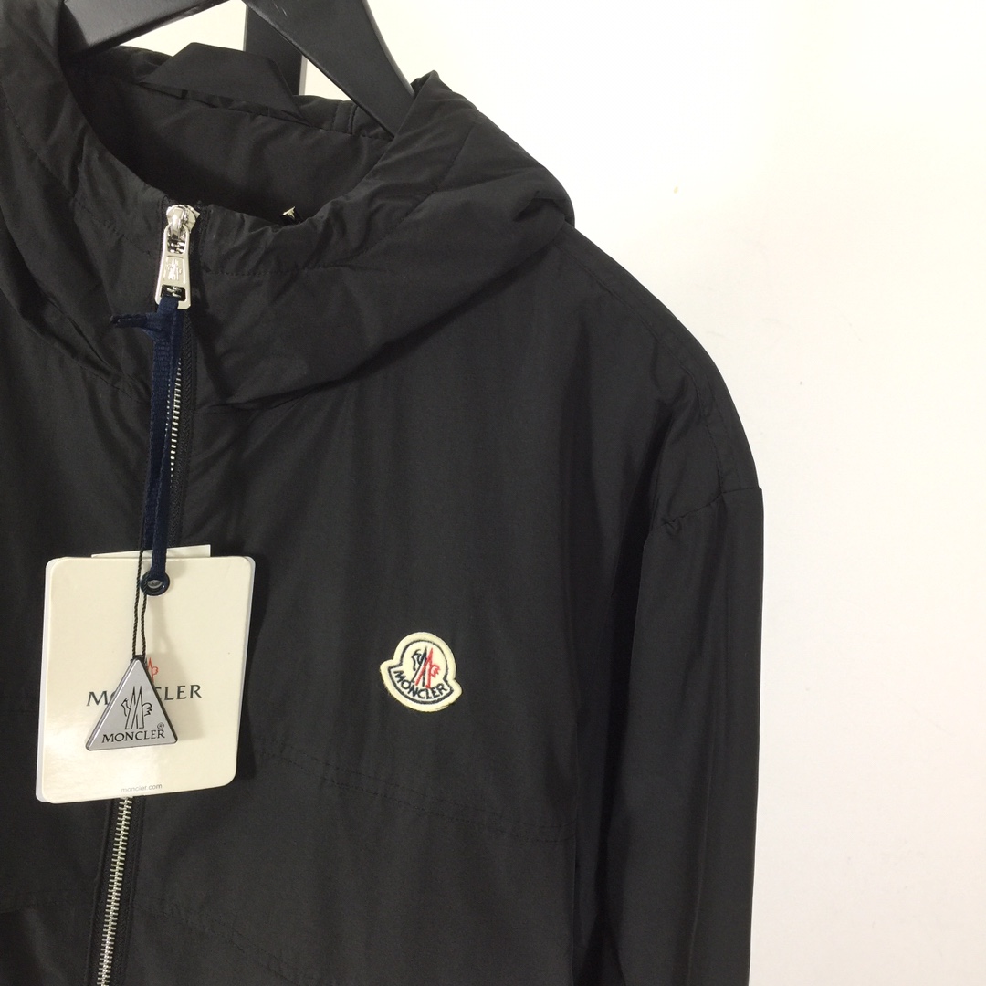 Moncler Gales Lightweight Hooded Jacket - DesignerGu