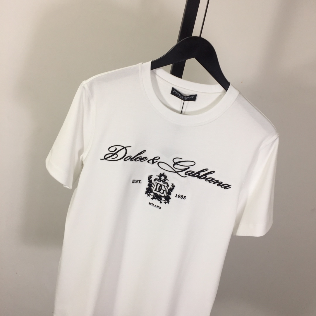 Dolce & Gabbana Logo T-Shirt - DesignerGu