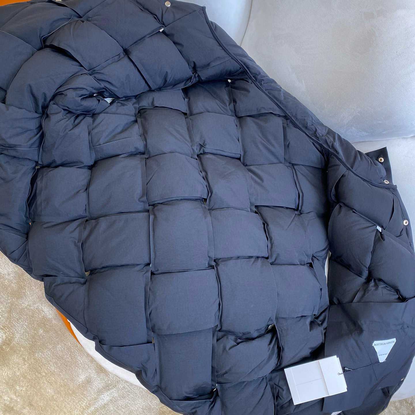 Bottega Veneta Puffer Vest - DesignerGu