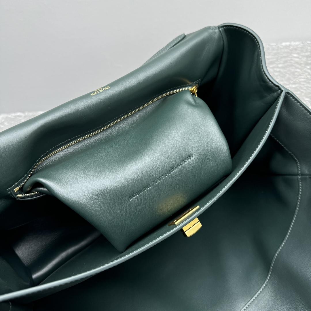 Balenciaga Rodeo Medium Handbag In Pine Green - DesignerGu