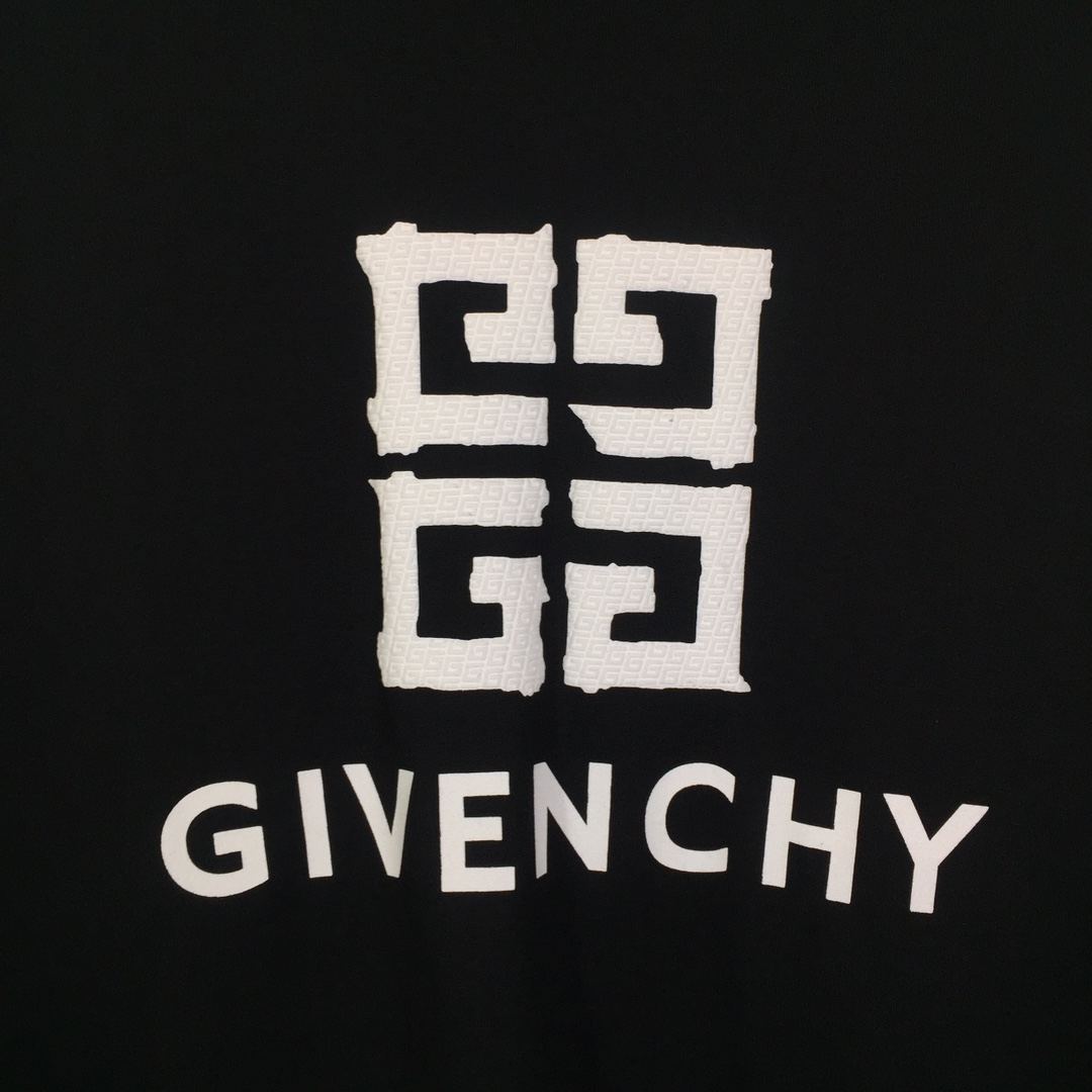 Givenchy Short-sleeved T-shirt In Cotton - DesignerGu