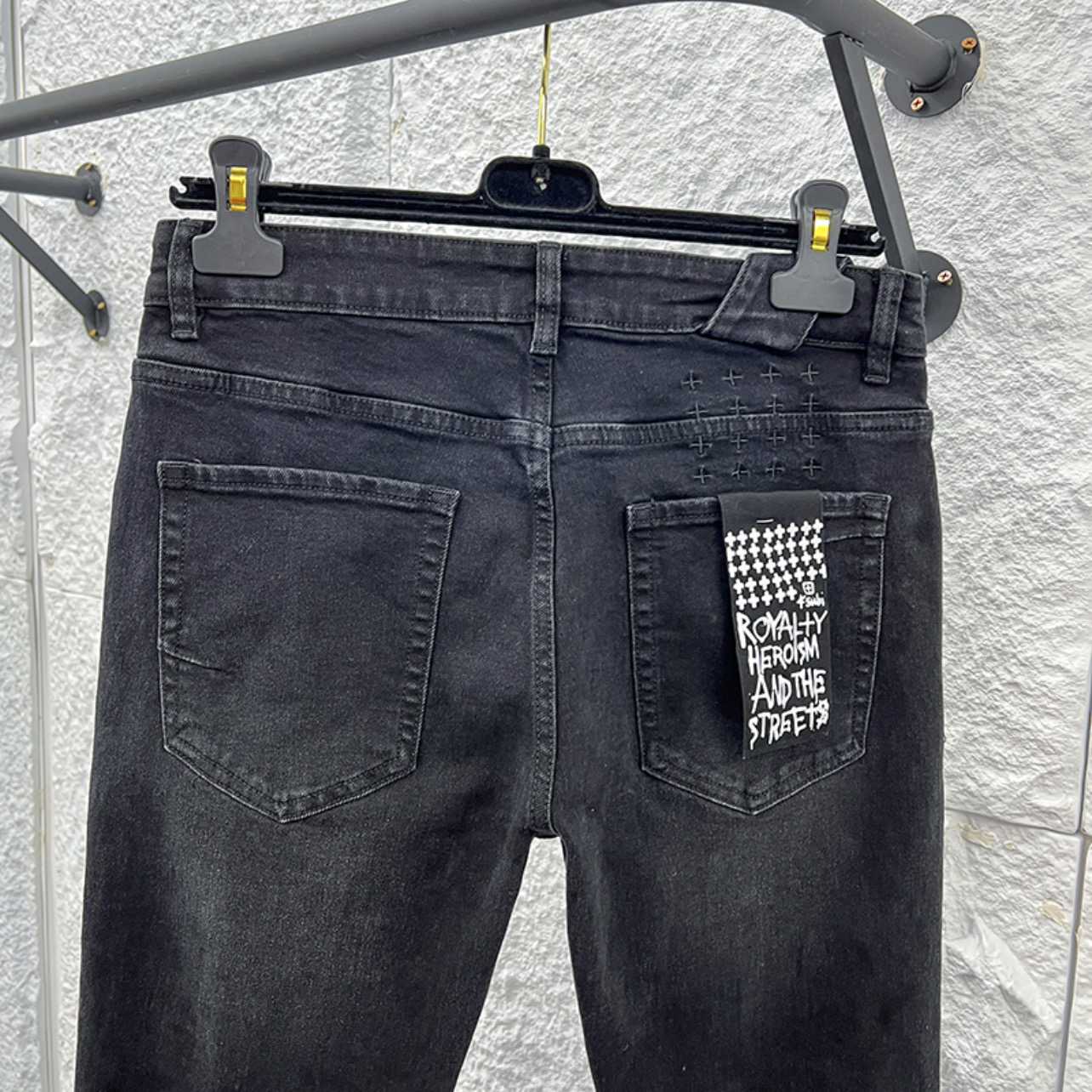 Ksubi Slim Fit Jeans        1008 - DesignerGu