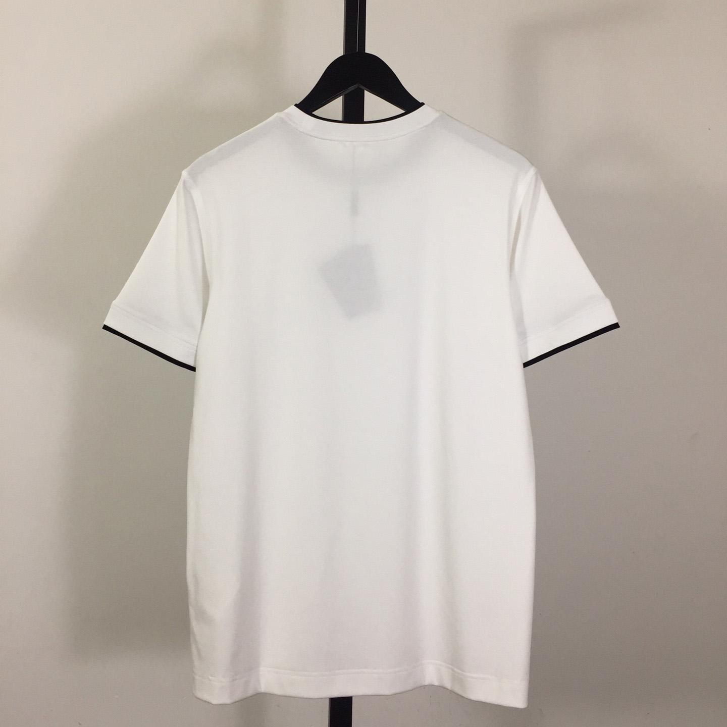 Prada Logo T-Shirt - DesignerGu