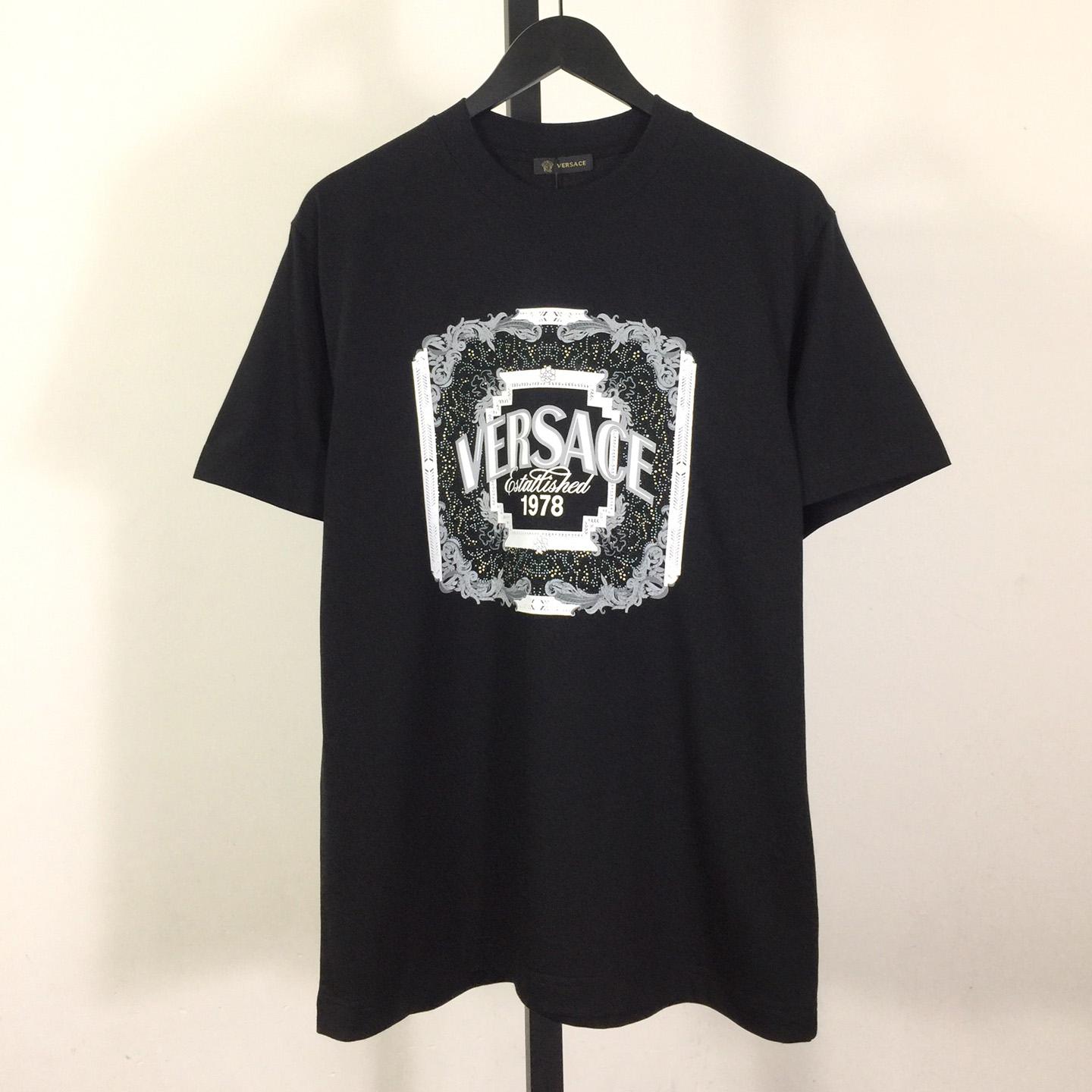 Versace Cotton T-shirt - DesignerGu