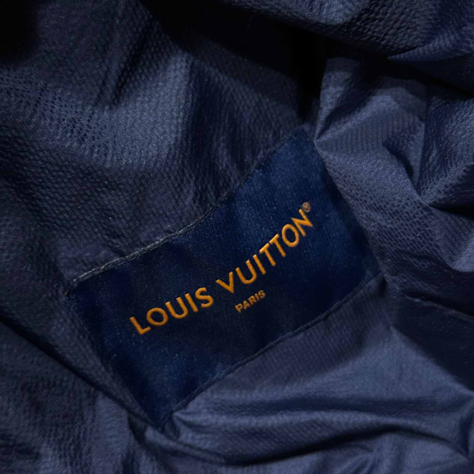 Louis Vuitton Nylon Travel Tracksuit Top  1AGISY - DesignerGu