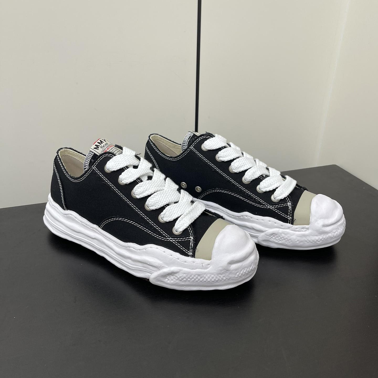 Maison Mihara Yasuhiro Low-Top Sneakers - DesignerGu