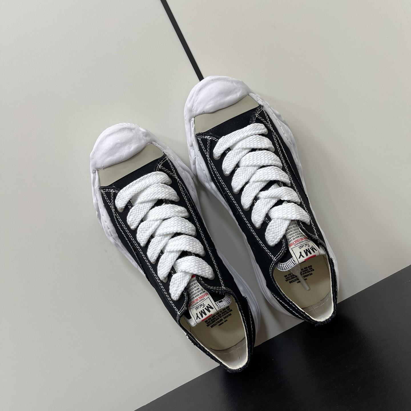 Maison Mihara Yasuhiro Low-Top Sneakers - DesignerGu