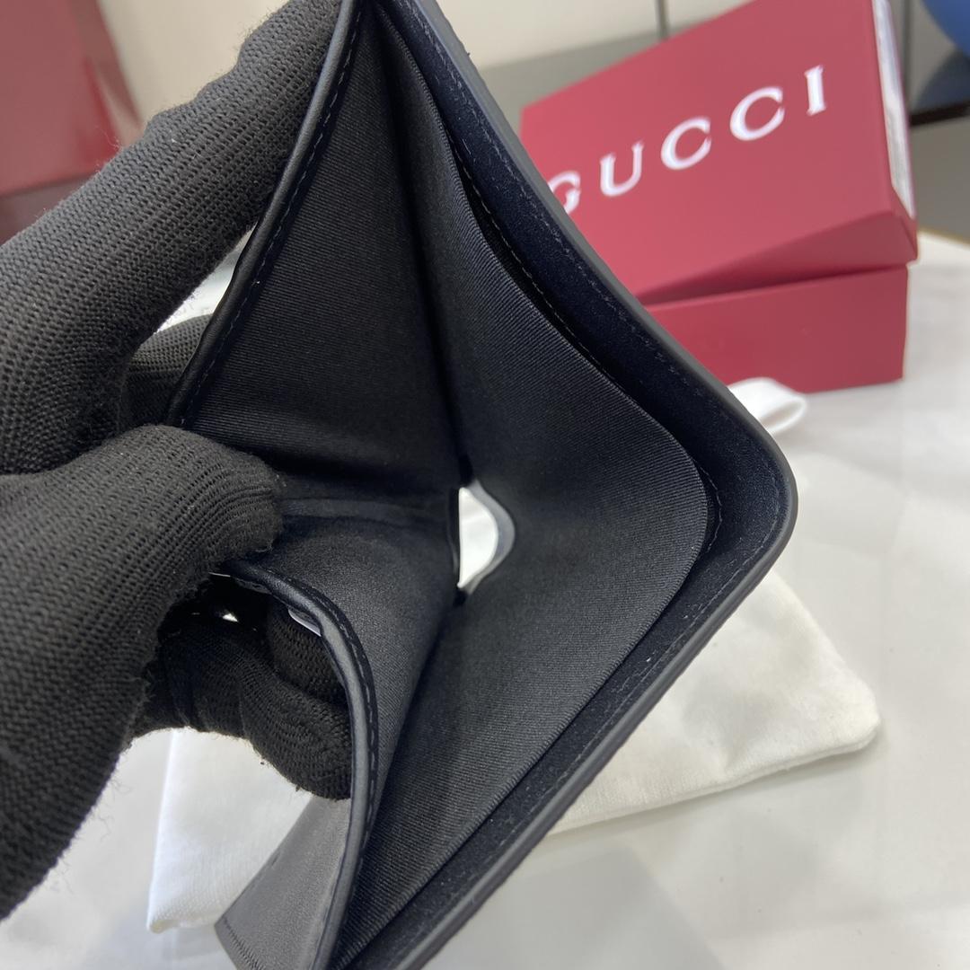 Gucci GG Emblem Bi-fold Wallet  - DesignerGu