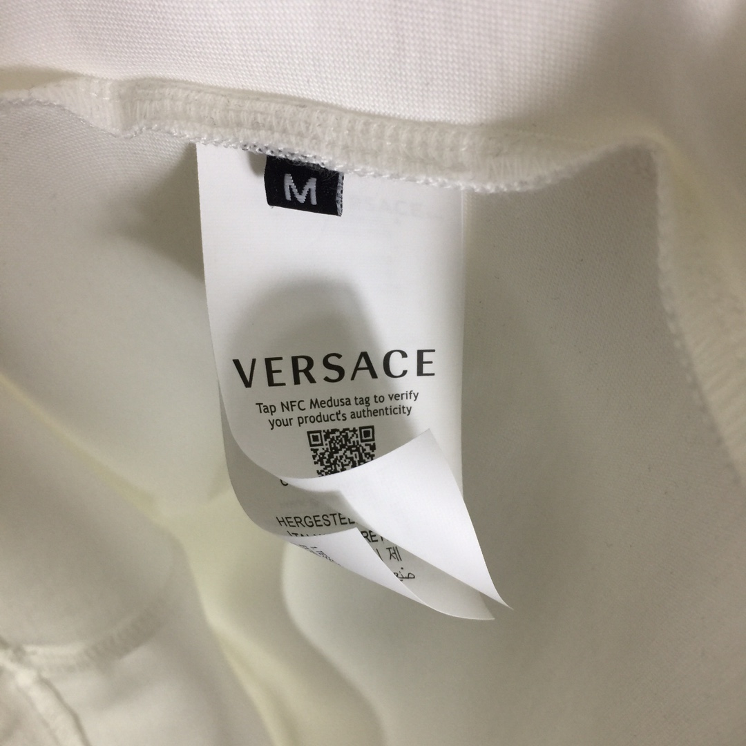 Versace Cotton T-shirt - DesignerGu