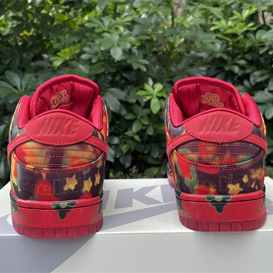 The Wizard of Oz x Nike SB Dunk Low“RubySlipper” Sneaker    FZ1291-600  - DesignerGu