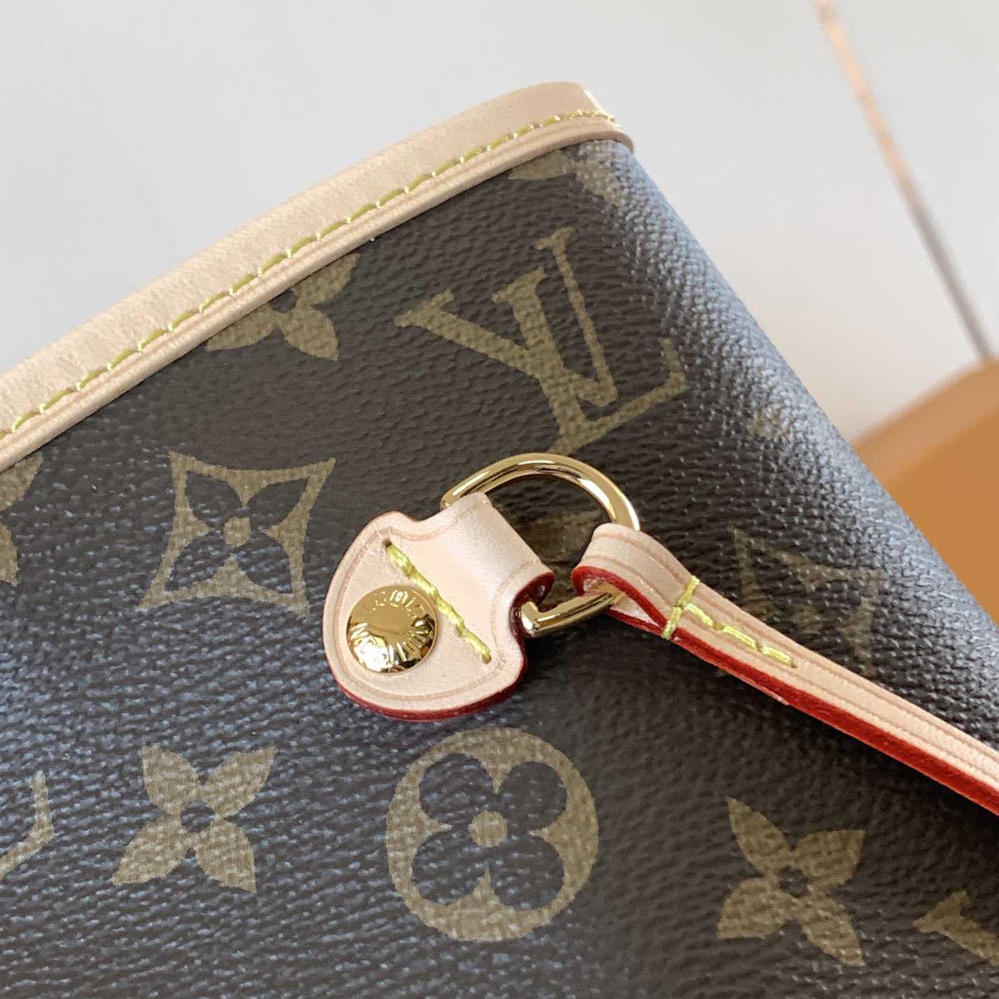 Louis Vuitton Neverfull MM  M46975 - DesignerGu