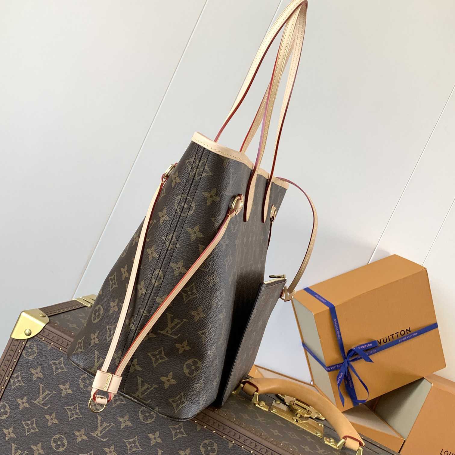 Louis Vuitton Neverfull MM  M46975 - DesignerGu