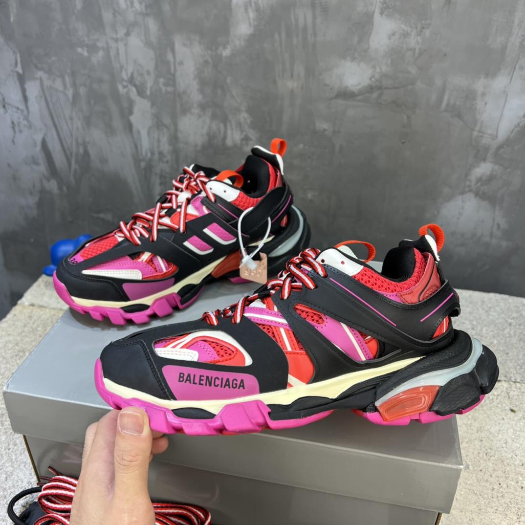 Balenciaga Track Sneaker  - DesignerGu