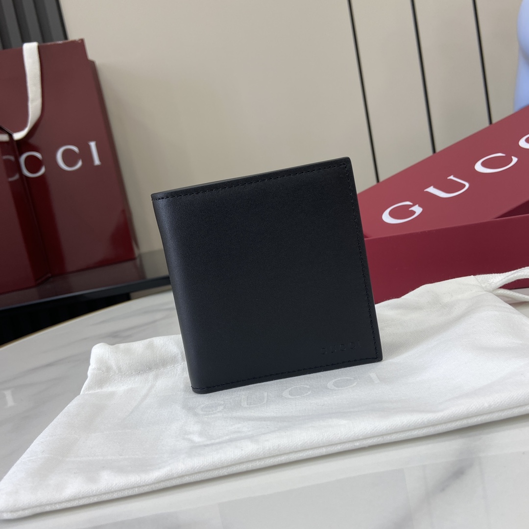 Gucci GG Emblem Bi-fold Embossed Wallet  - DesignerGu