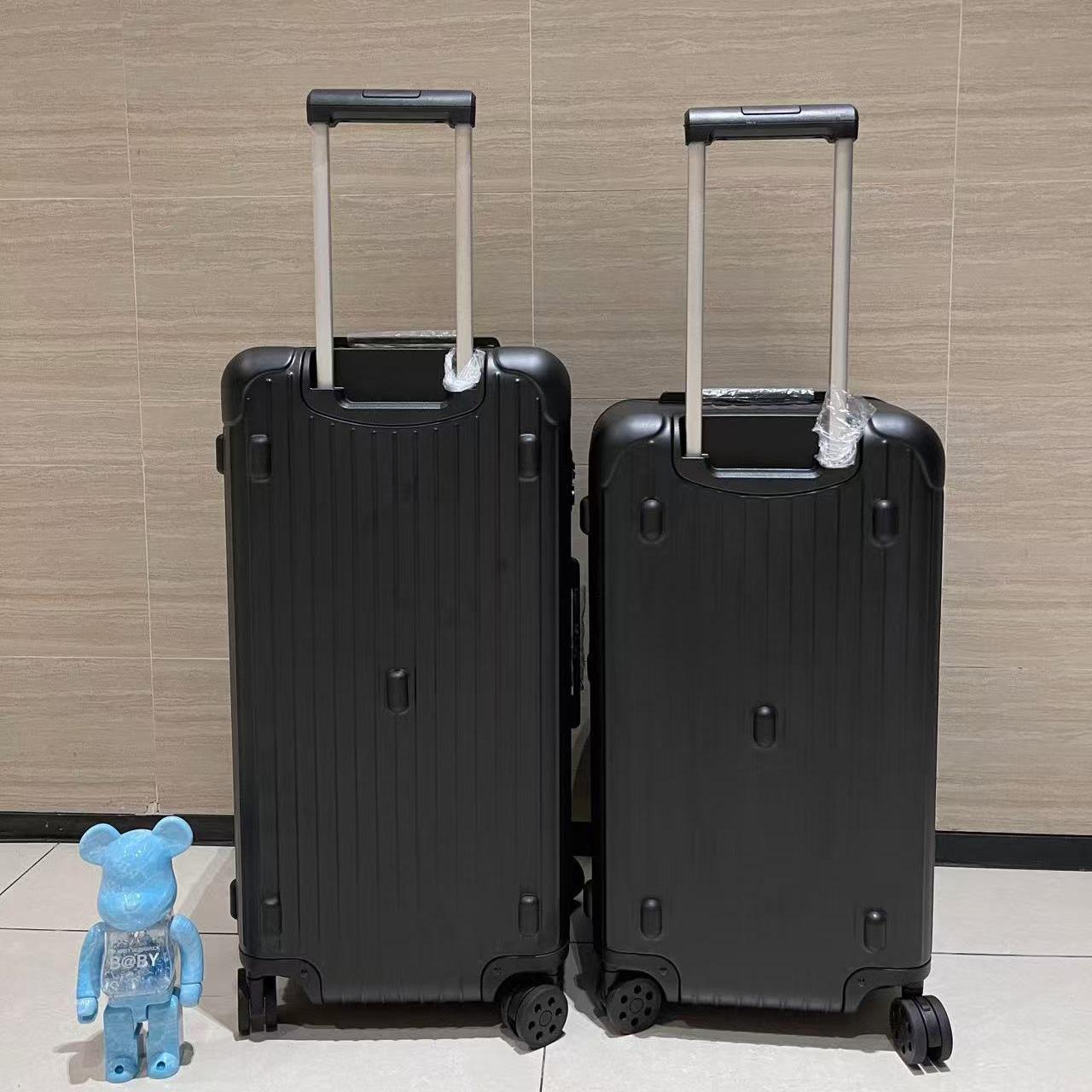 Rimowa Luggage  - DesignerGu