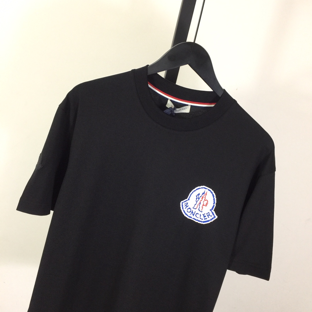 Moncler Logo Cotton T-shirt - DesignerGu