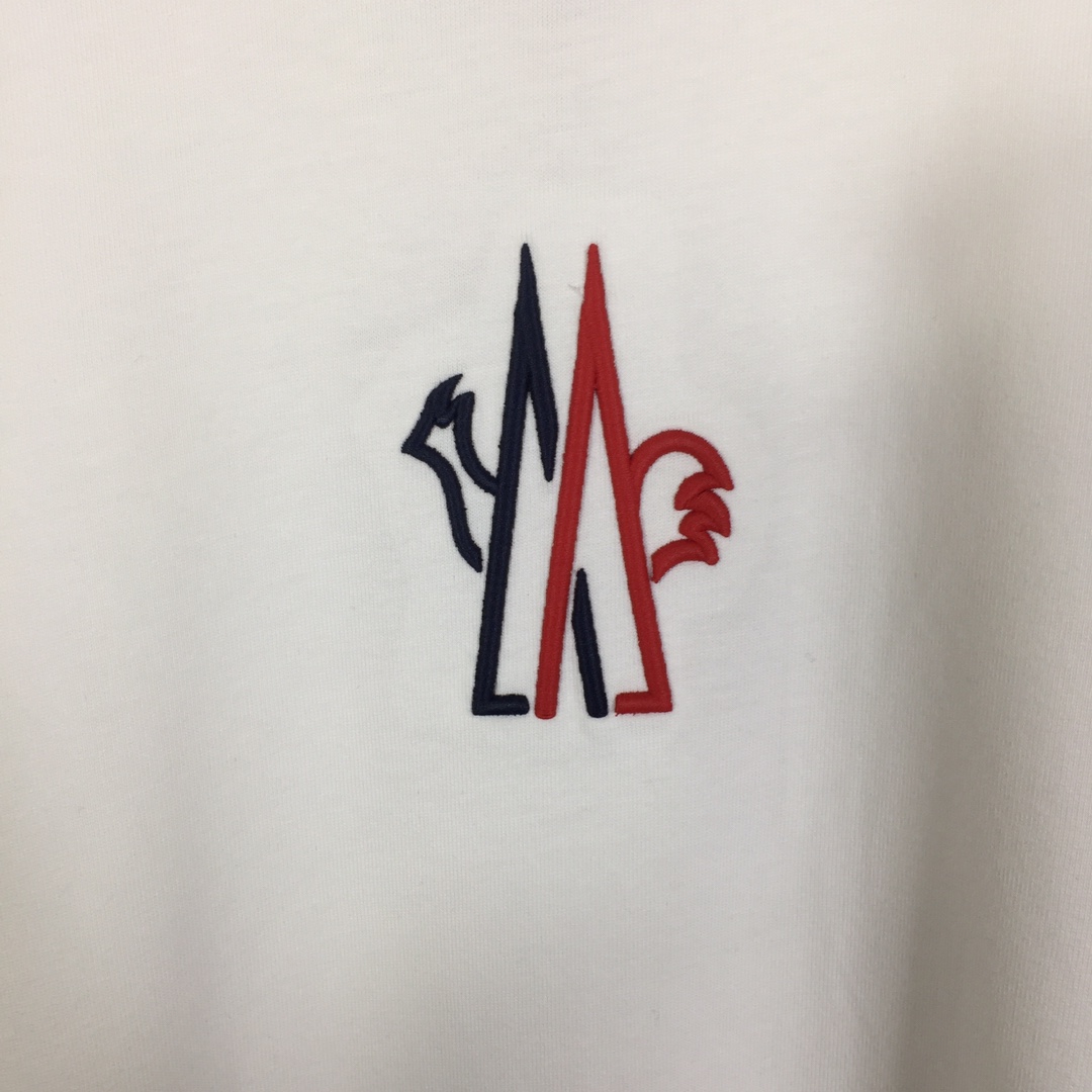 Moncler Logo Cotton T-shirt - DesignerGu