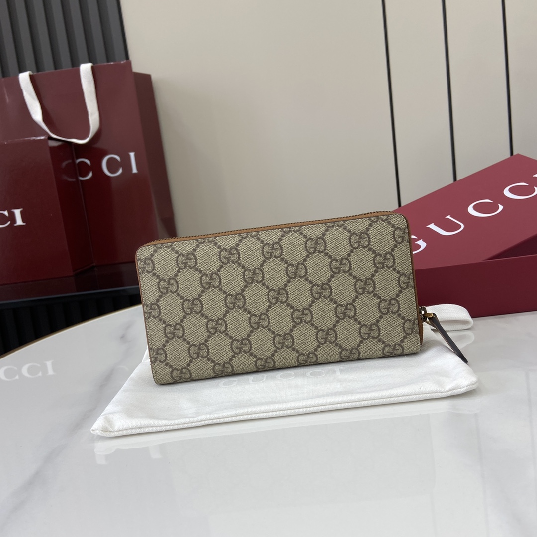 Gucci GG Emblem Around Wallet - DesignerGu