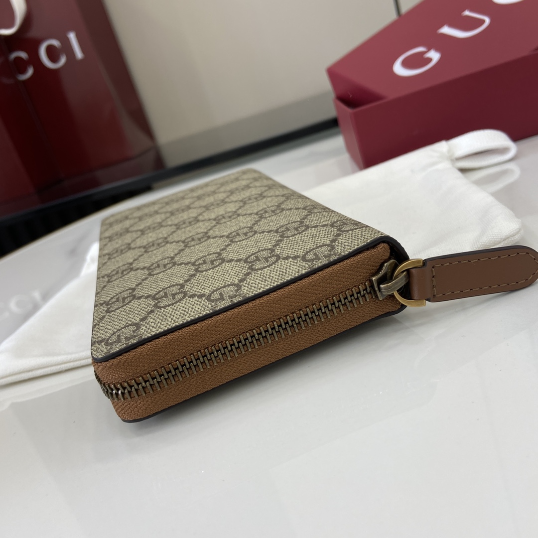 Gucci GG Emblem Around Wallet - DesignerGu