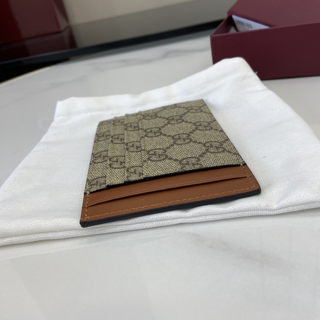 Gucci GG Emblem Card Case  - DesignerGu