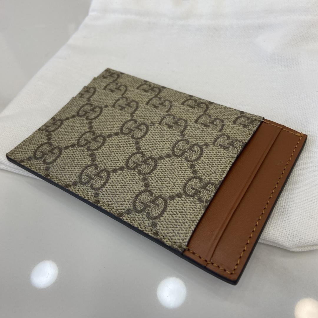 Gucci GG Emblem Card Case  - DesignerGu