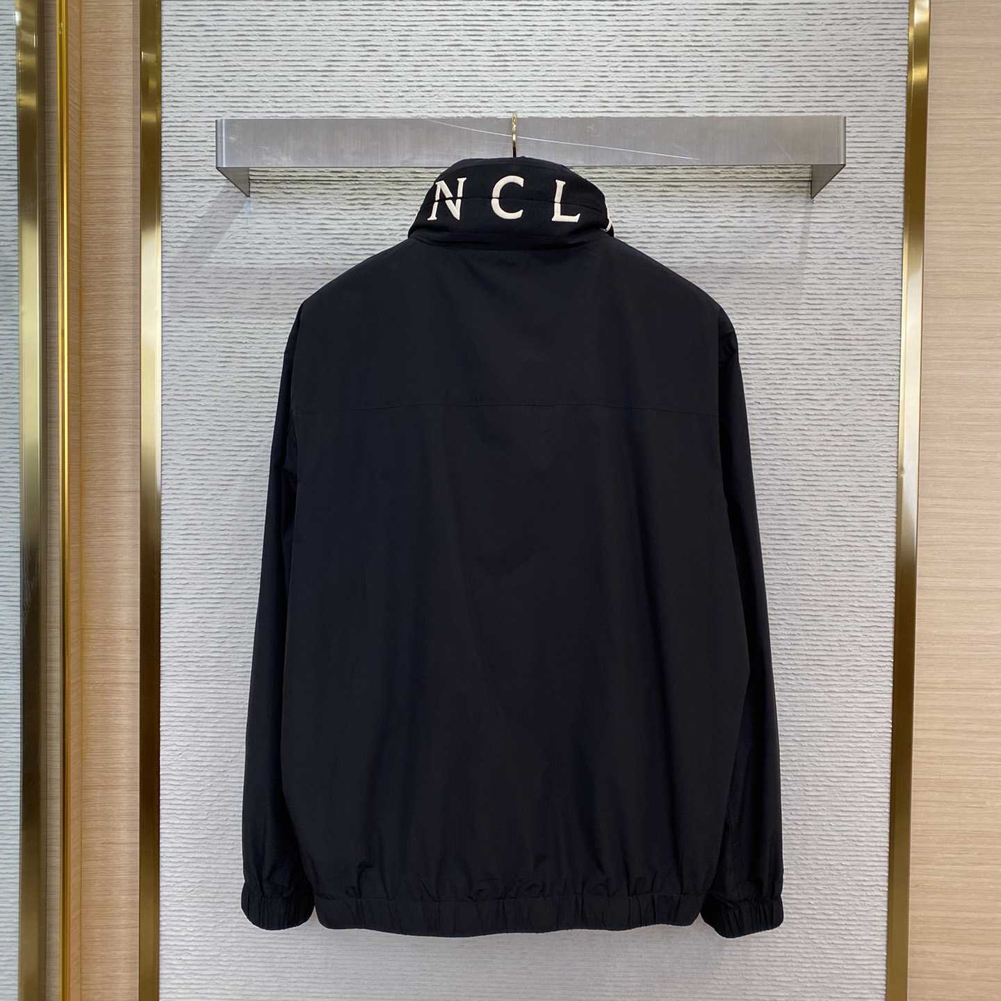 Moncler Logo Patch Zip-Up Jacket - DesignerGu