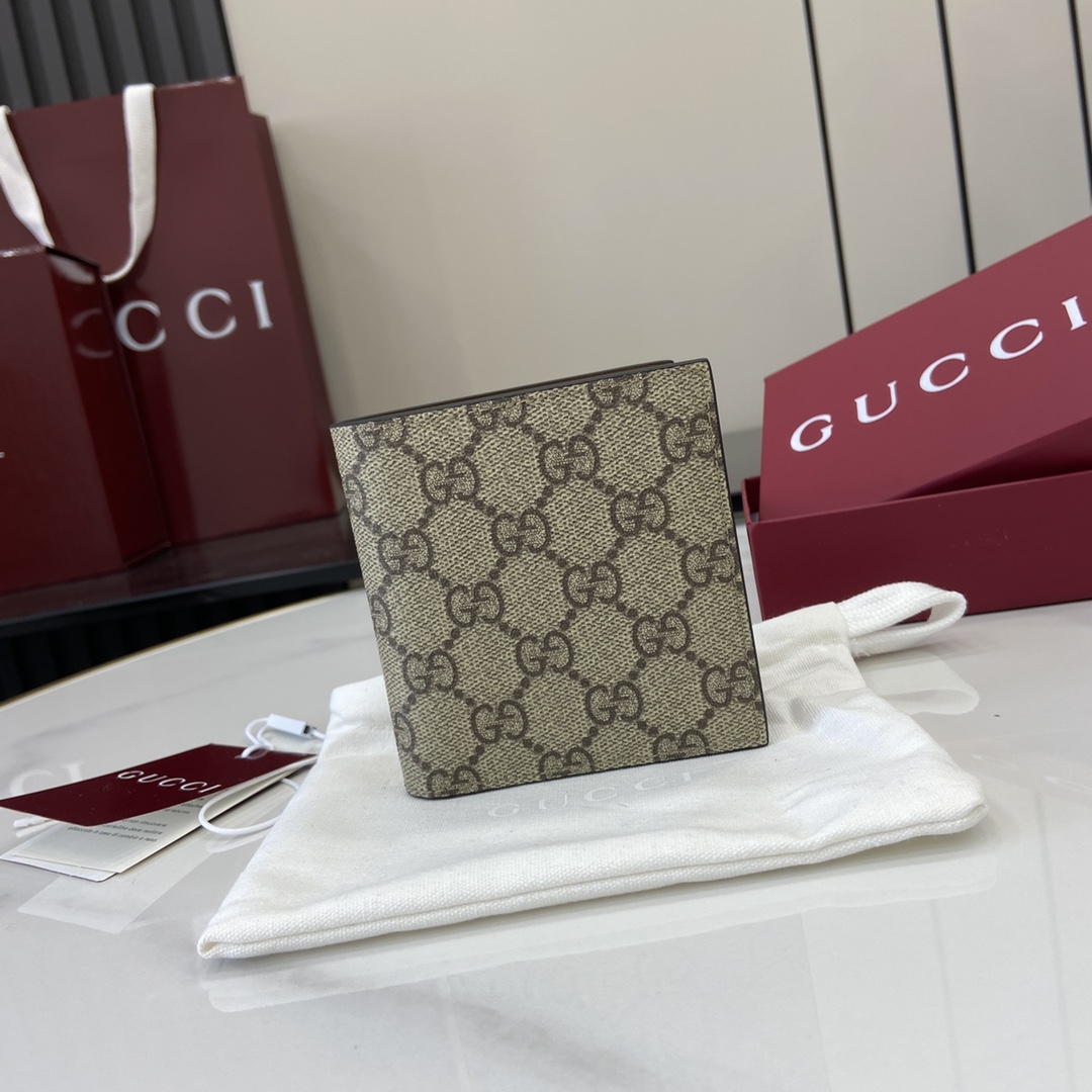 Gucci GG Emblem Bi-fold Wallet  - DesignerGu