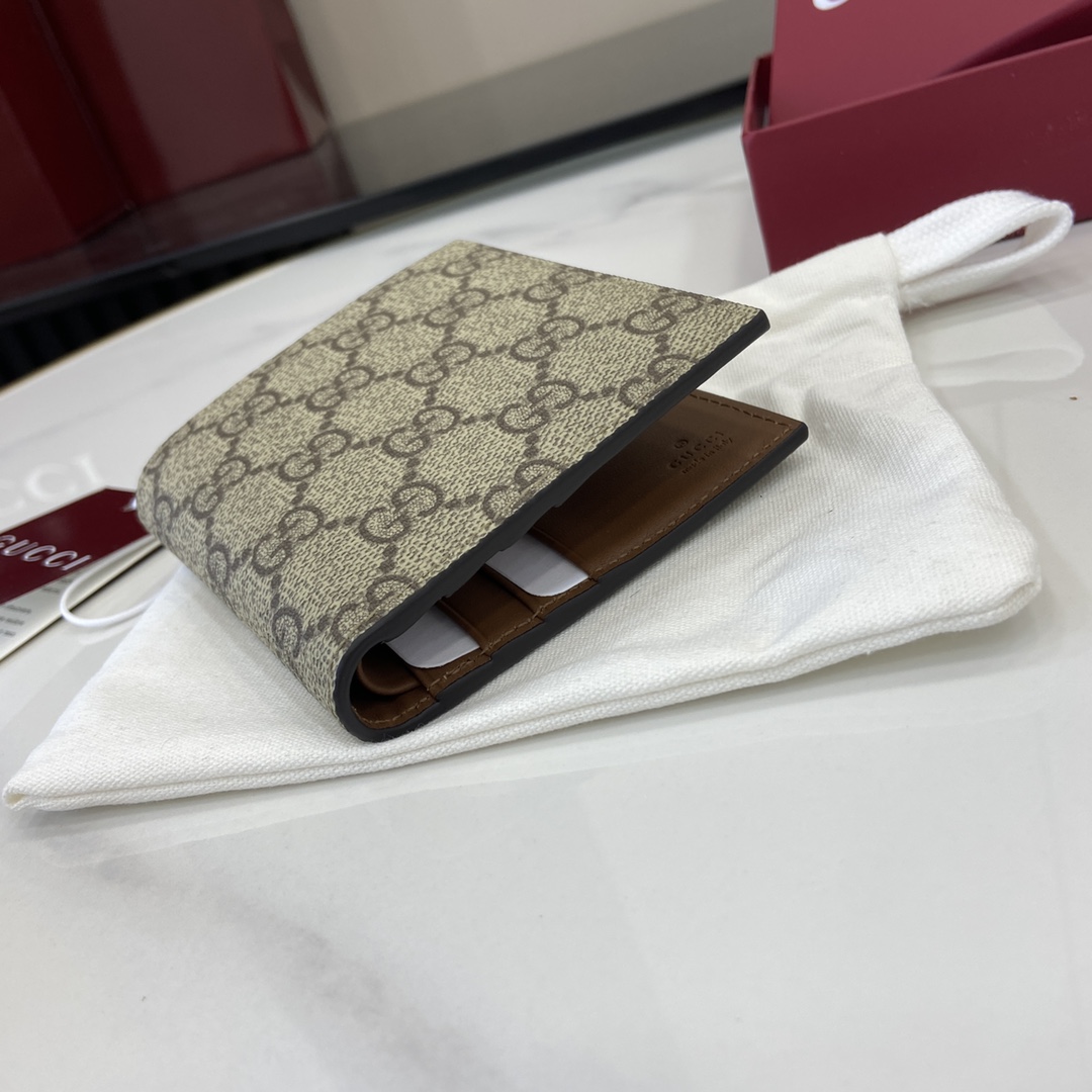 Gucci GG Emblem Bi-fold Wallet  - DesignerGu