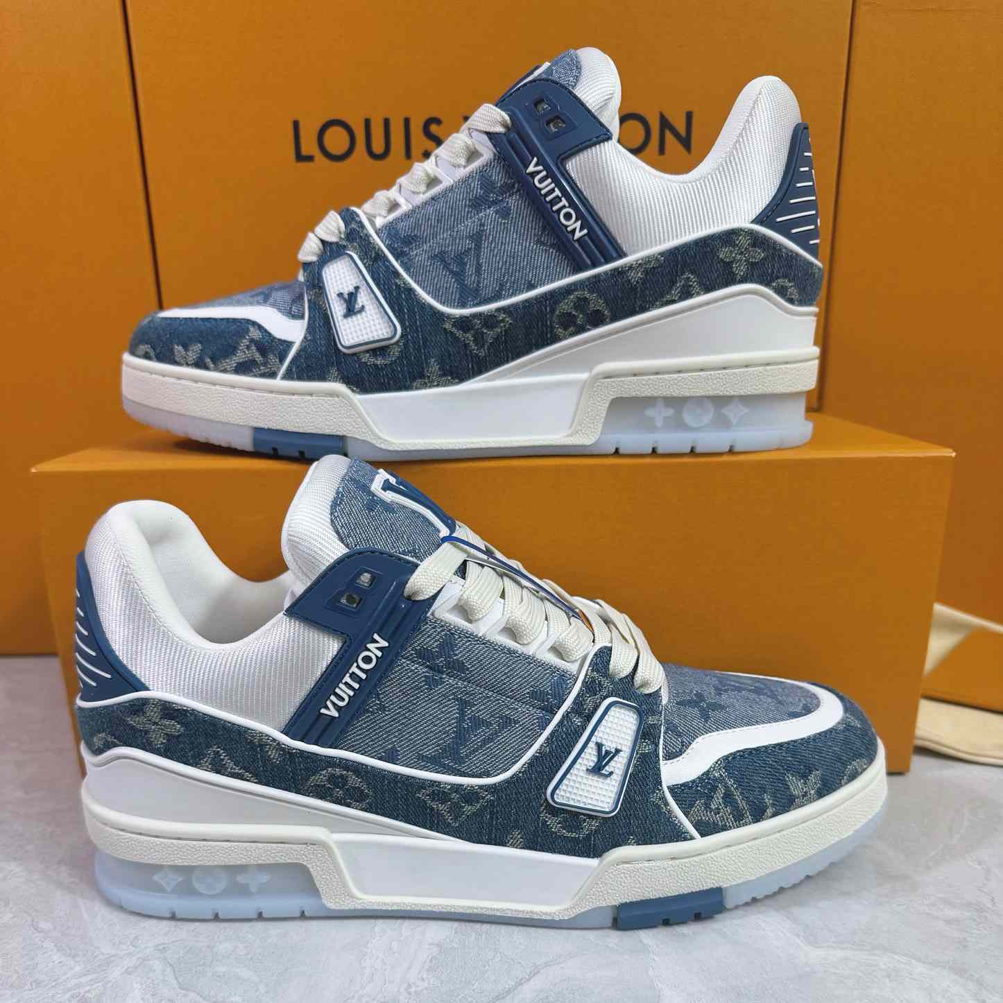 Louis Vuitton LV Trainer Sneaker  1ADHHX - DesignerGu