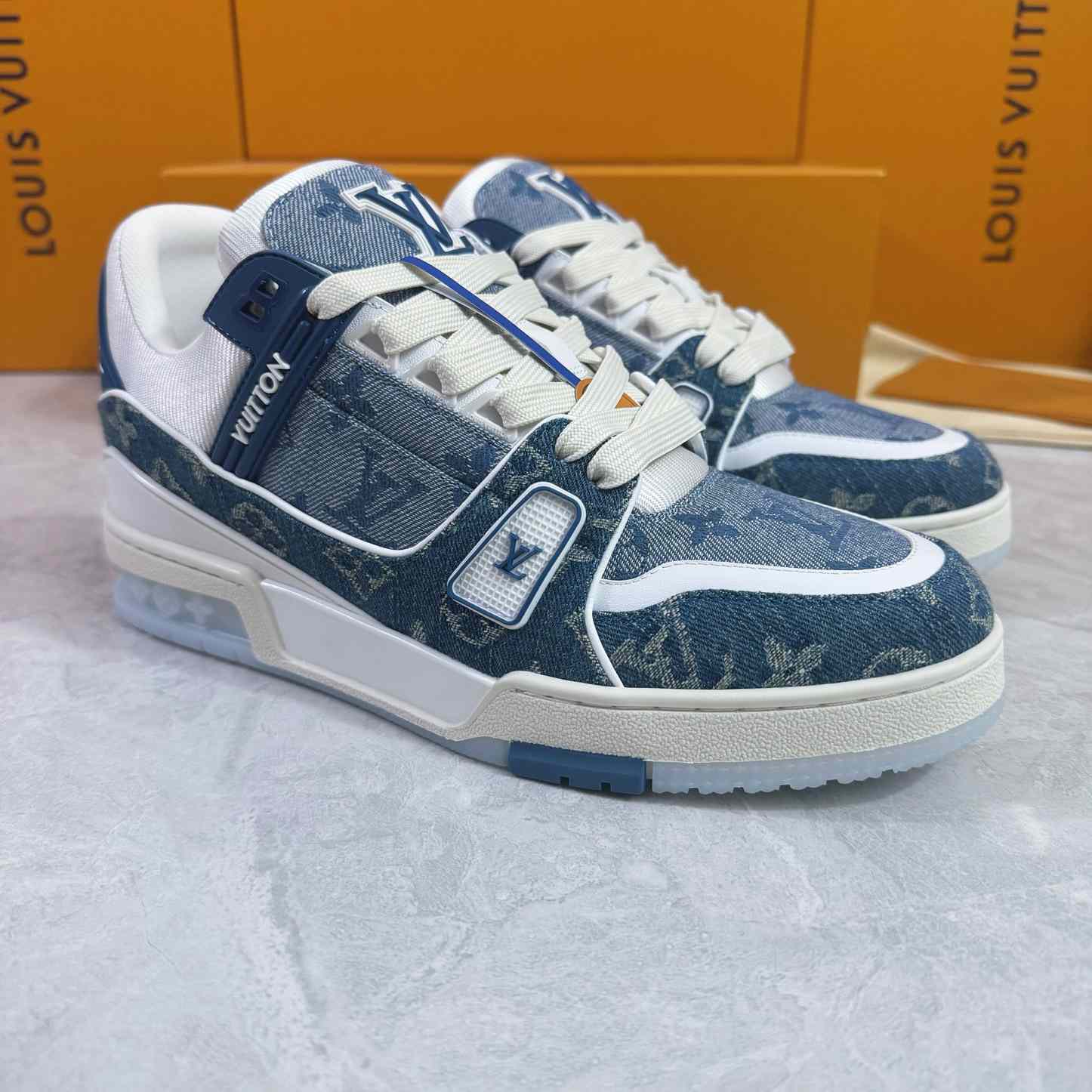 Louis Vuitton LV Trainer Sneaker  1ADHHX - DesignerGu