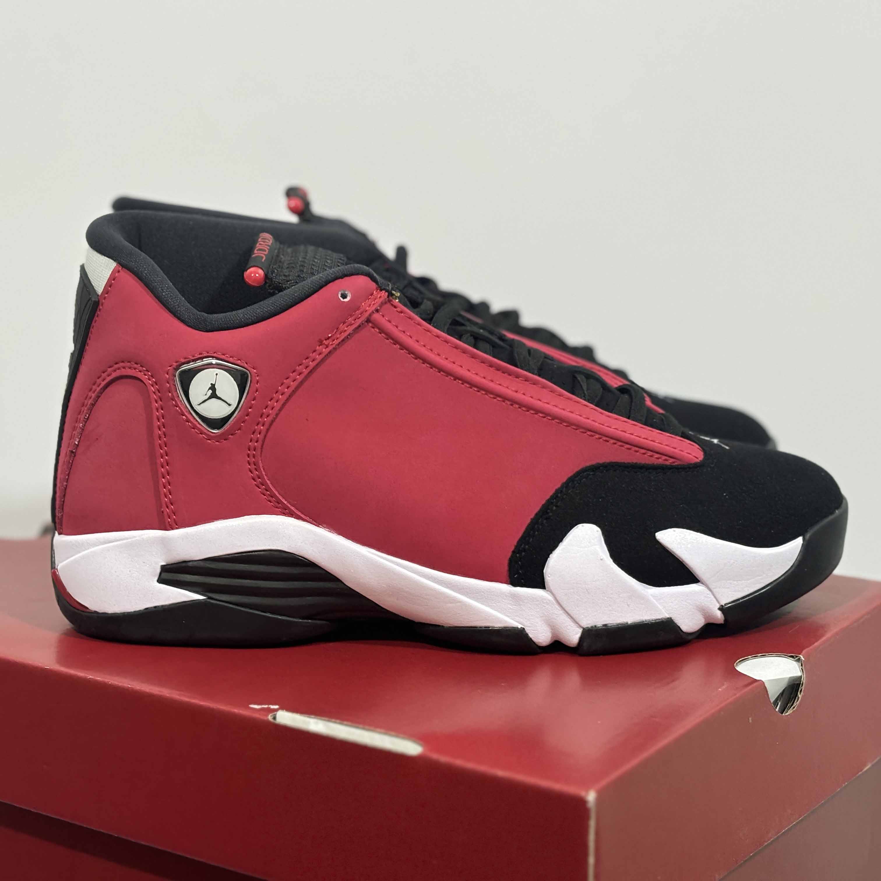 Air Jordan 14 Retro Gym Red Sneakers       487471-006 - DesignerGu