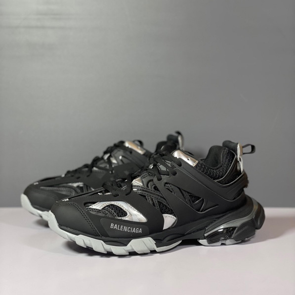 Balenciaga Track Sneaker In Black And Silver Mesh And Nylon - DesignerGu