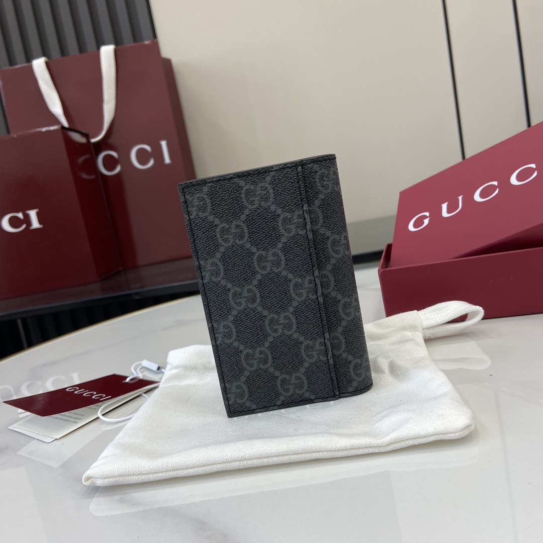 Gucci GG Emblem Bi-fold Card Case  - DesignerGu