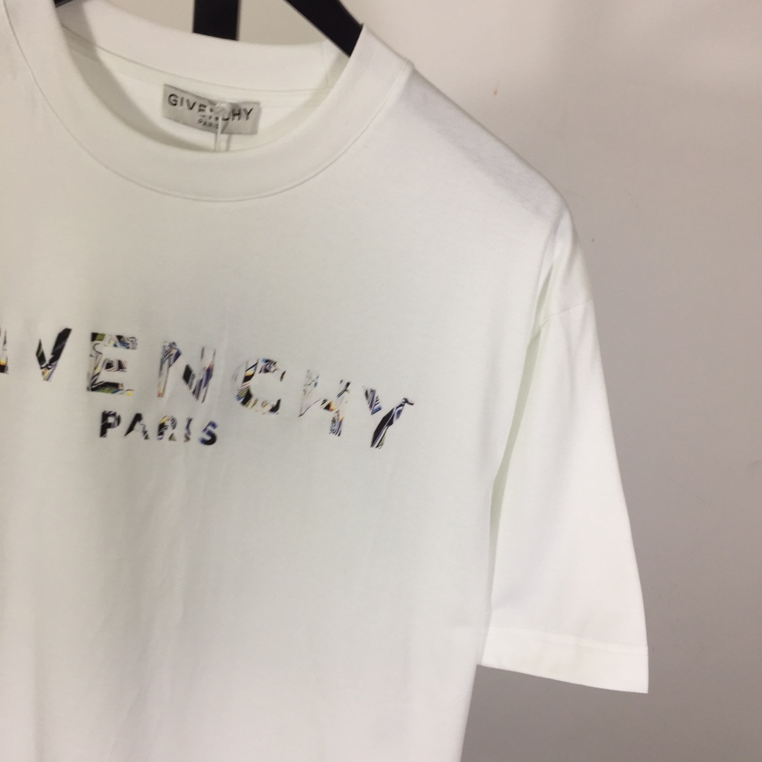 Givenchy Short-sleeved T-shirt In Cotton - DesignerGu