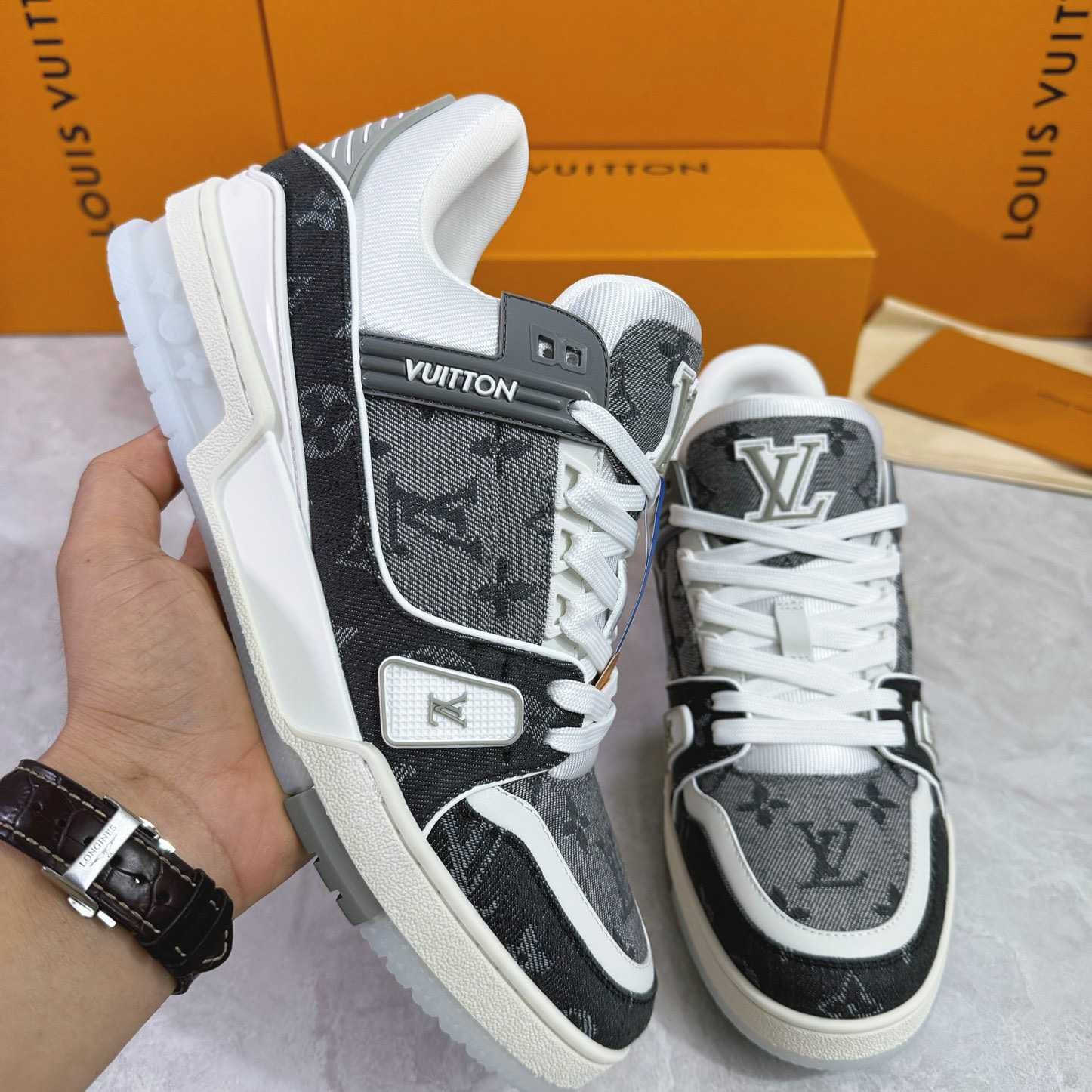 Louis Vuitton LV Trainer Sneaker  1ADHIK - DesignerGu